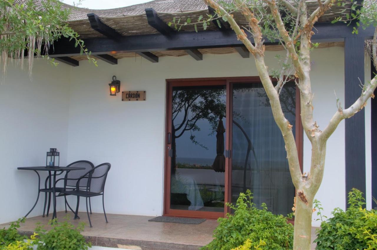 Vista La Ribera Hotel Exterior photo