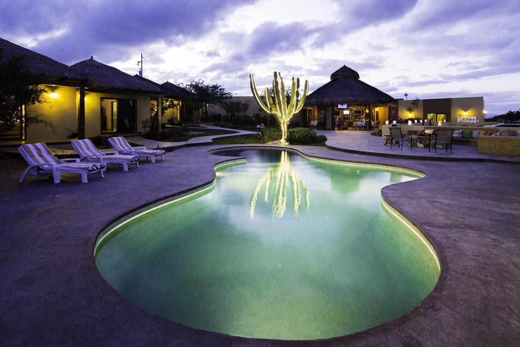 Vista La Ribera Hotel Exterior photo